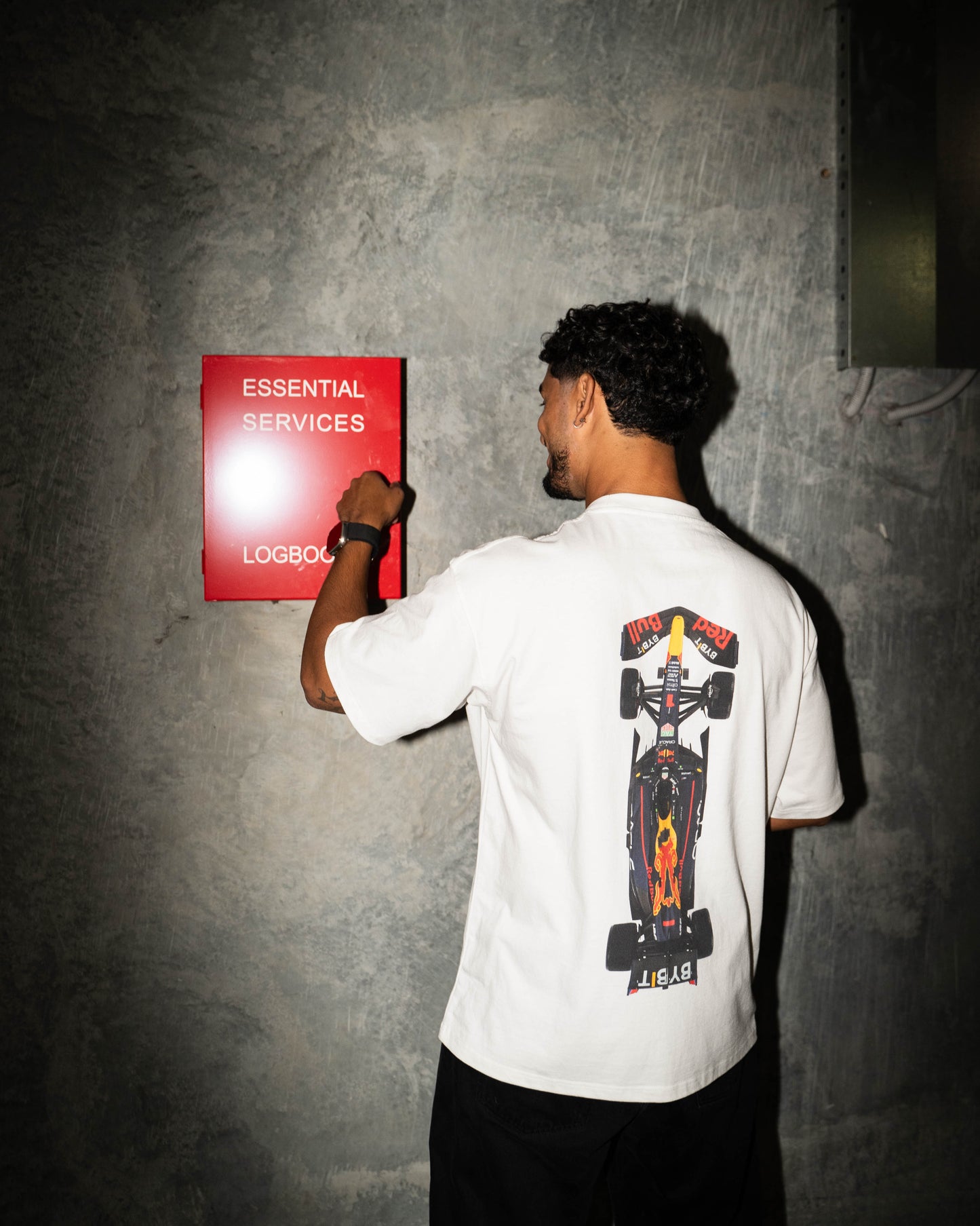 HIGH GROUND REDBULL TEE